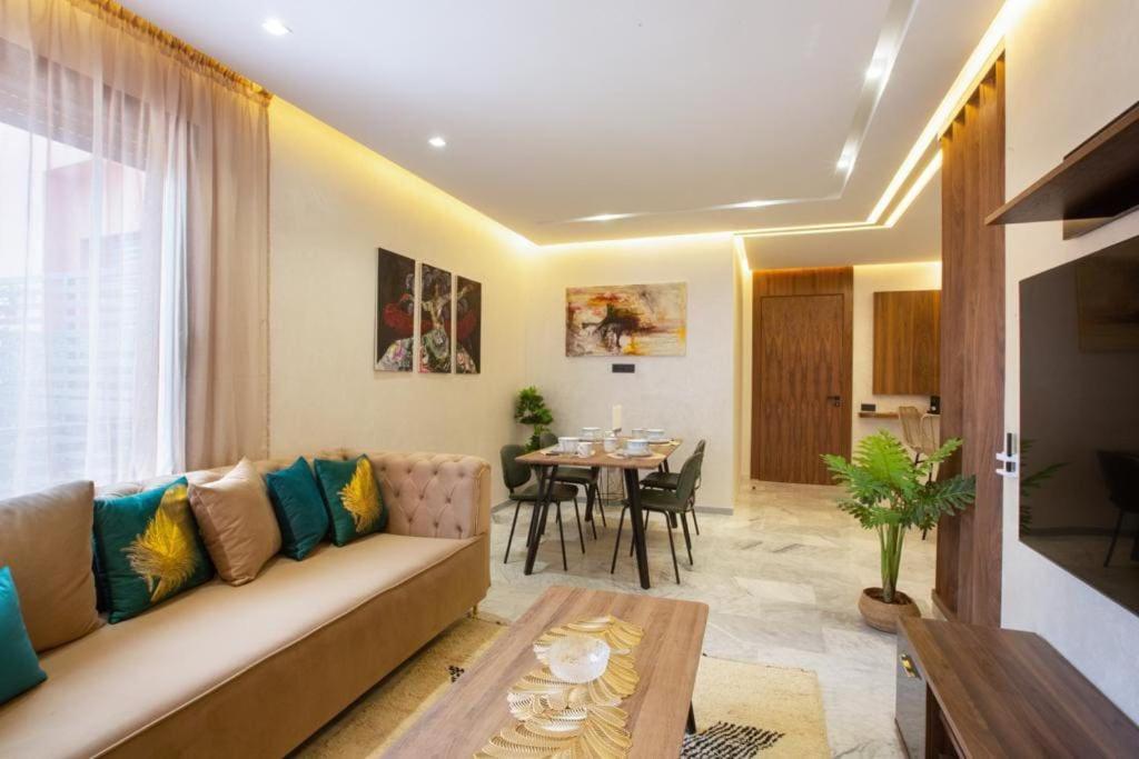 Luxury Apartment In Center Of Marrakech City マラケシュ エクステリア 写真