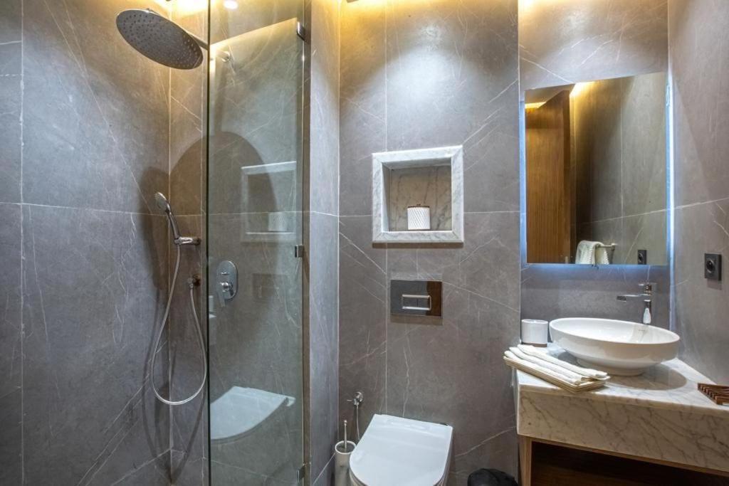 Luxury Apartment In Center Of Marrakech City マラケシュ エクステリア 写真